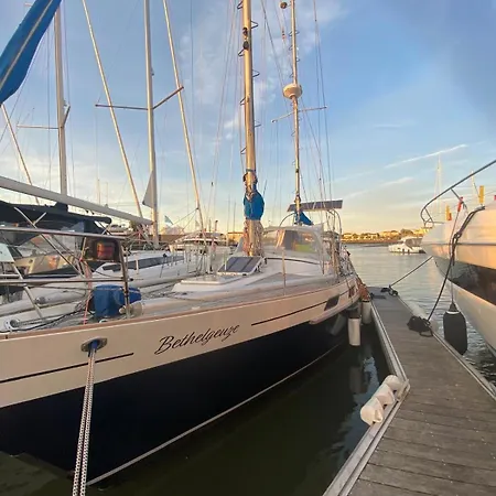 Båthotell Bateau A Quai Saint-Gilles-Croix-de-Vie